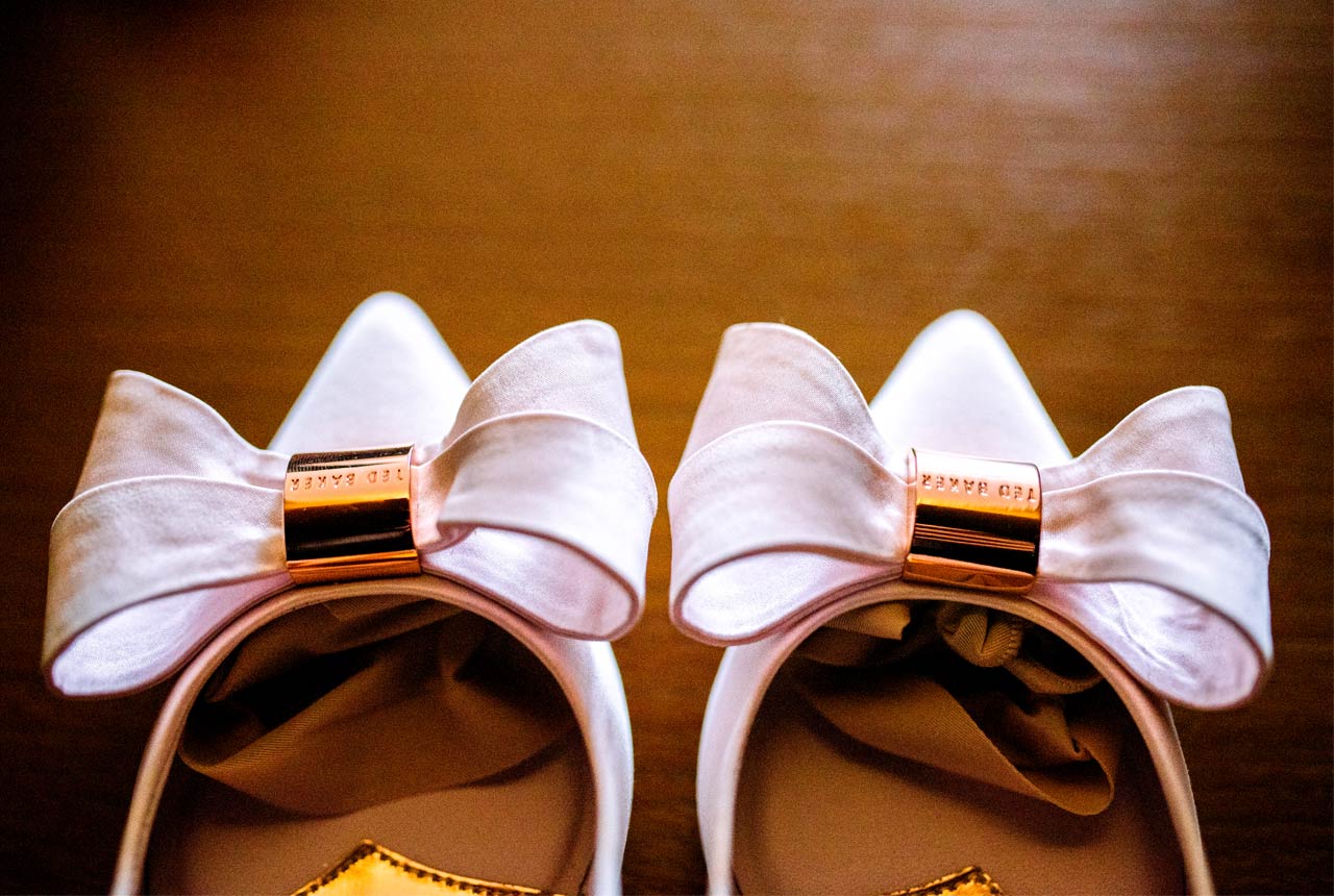 bride, wedding shoes 