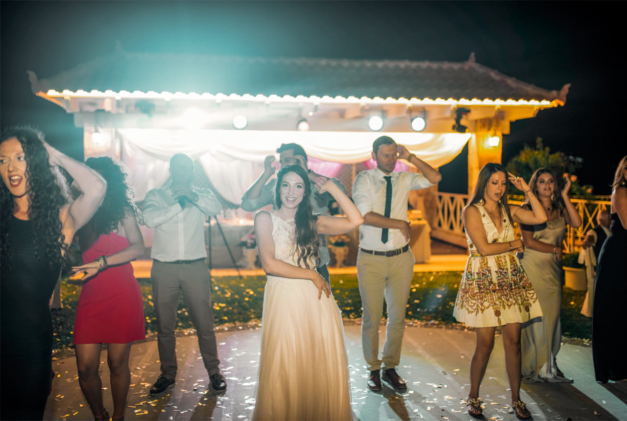 wedding party, παρτι γάμου, χορός