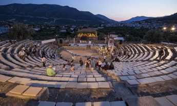 Article Epidaurus small theater, Μικρό Θέατρο Επιδαύρου, Mikro theatro