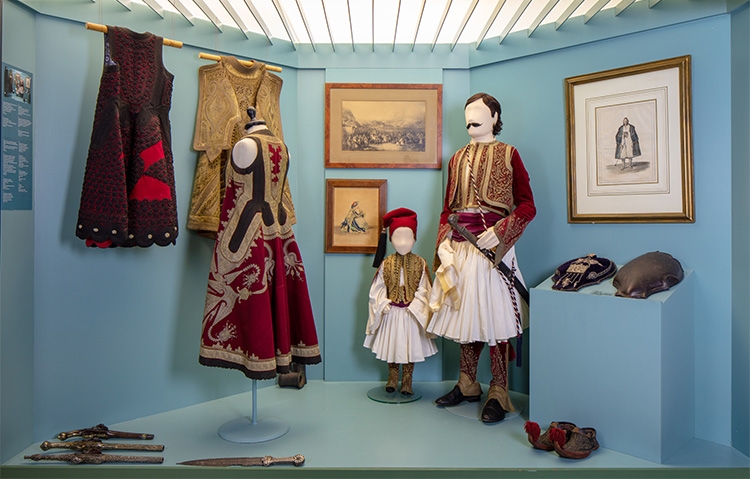 Folk Museum of Nafplio exhibits, Λαογραφικό Μουσείο Ναυπλίου