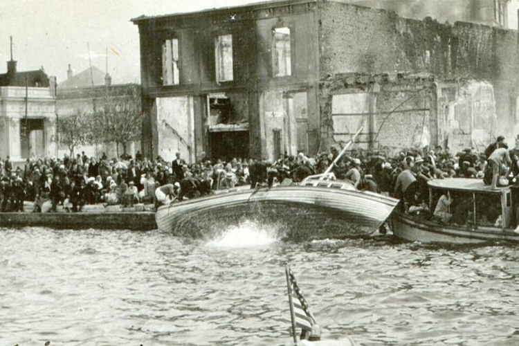 Smyrna burning 1922, καταστροφή της Σμύρνης 1922