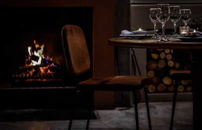 Listing Fougaro Café-Bistrot interior fireplace